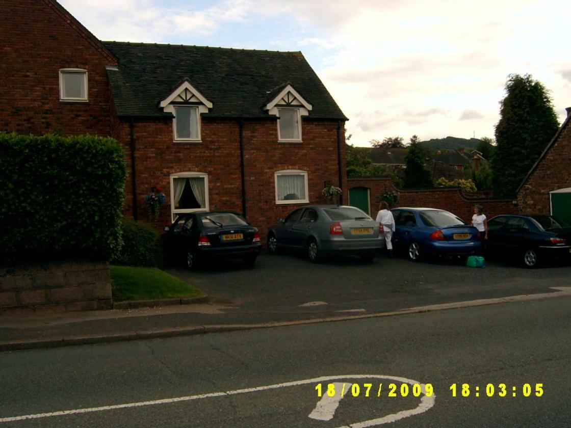 Birtley House Guest House B&B Telford Esterno foto